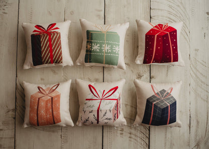 Nordic Mini Red Gift Pillow - Set of 6 Pillows
