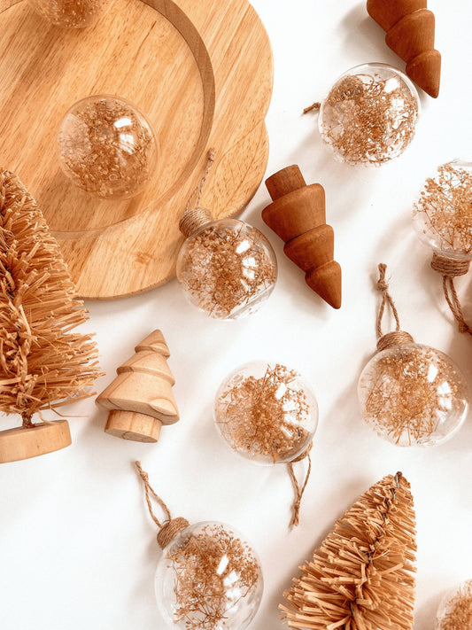 Dried Floral Ornament Round Bulb