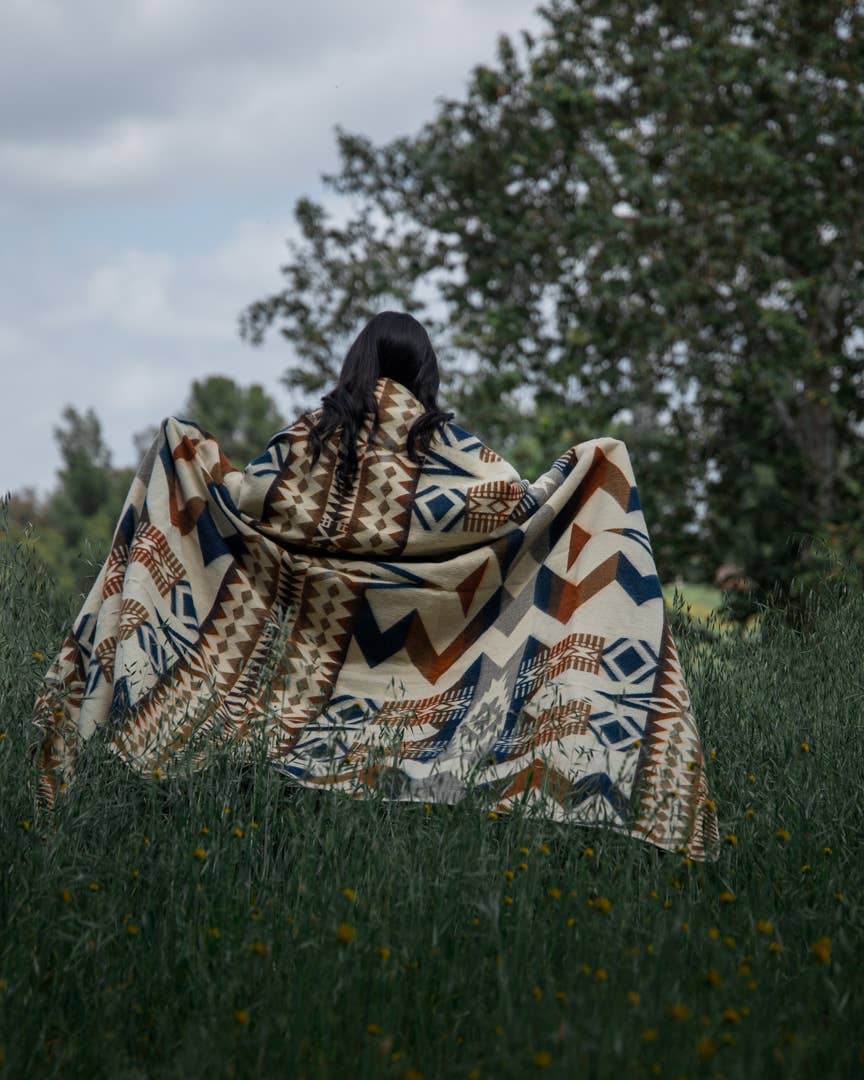 Awa Blanket