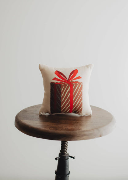 Nordic Mini Red Gift Pillow - Set of 6 Pillows