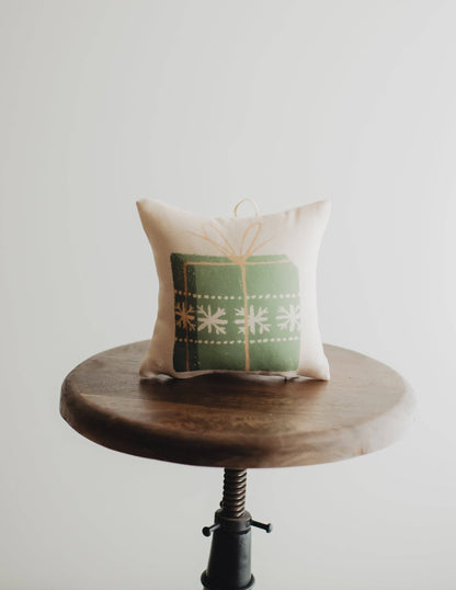 Nordic Mini Red Gift Pillow - Set of 6 Pillows