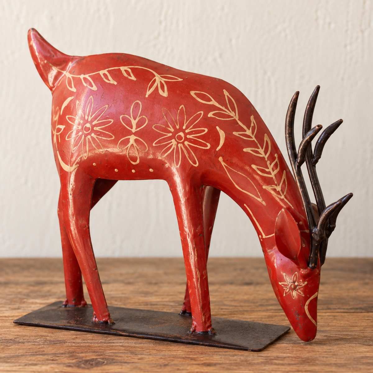 Hand-Painted Red Folk Art Metal Reindeer Statues – Set of 2